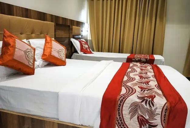 Üç Kişilik Oda, Birden Çok Yatak, Sigara İçilmez