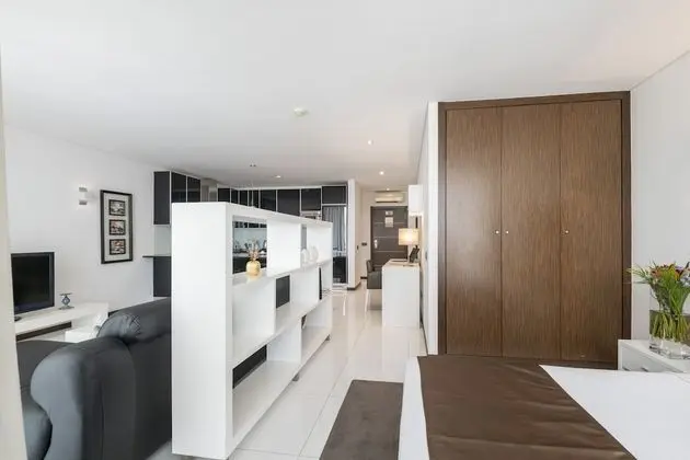 Deluxe Stüdyo Süit, Balkon
