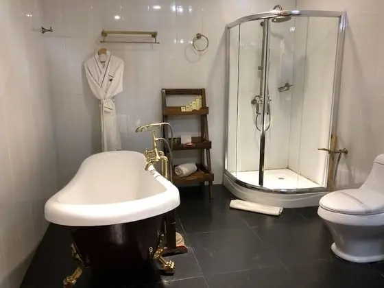 Deluxe Tek Büyük veya İki Ayrı Yataklı Oda
