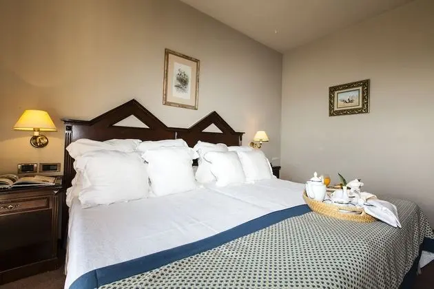 Standard Büyük Yataklı Tek Kişilik Oda