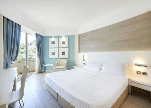 Classic Oda, Balkon, Kısmi Deniz Manzaralı