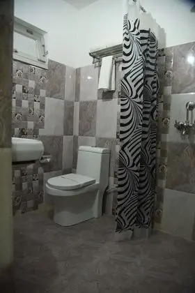 Basic Tek Büyük Yataklı Oda, 1 Büyük (Queen) Boy Yatak