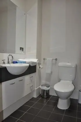 Apart Daire, 2 Yatak Odası, Mutfak