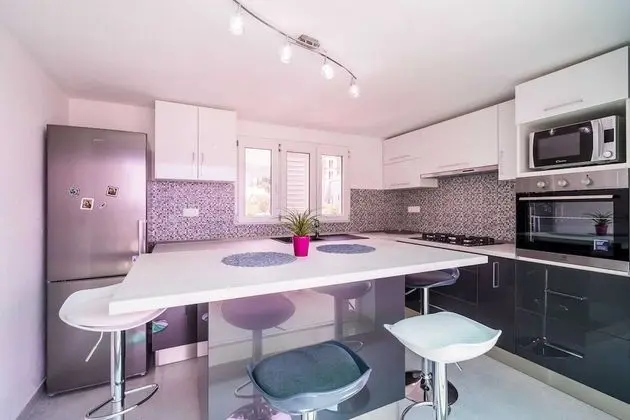 Villa (Three-Bedroom Villa)