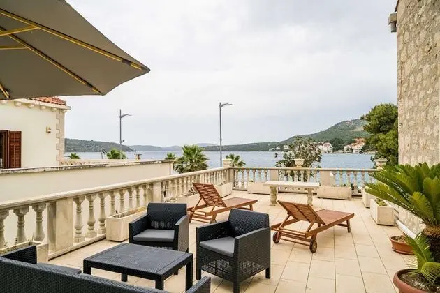 Villa (Three-Bedroom Villa)