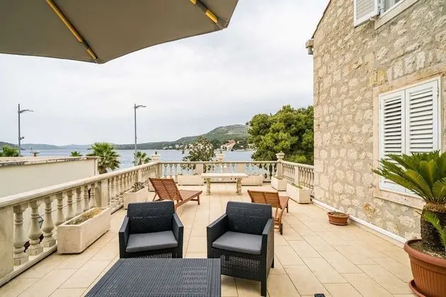 Villa (Three-Bedroom Villa)