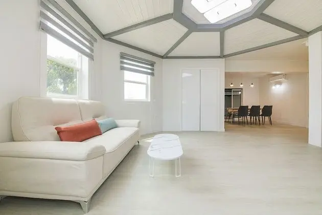 B (6 guests, Extra person fee KRW 30,000 on site)