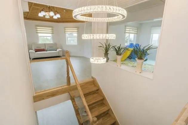 B (6 guests, Extra person fee KRW 30,000 on site)