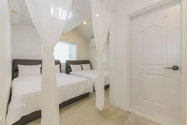 B (6 guests, Extra person fee KRW 30,000 on site)