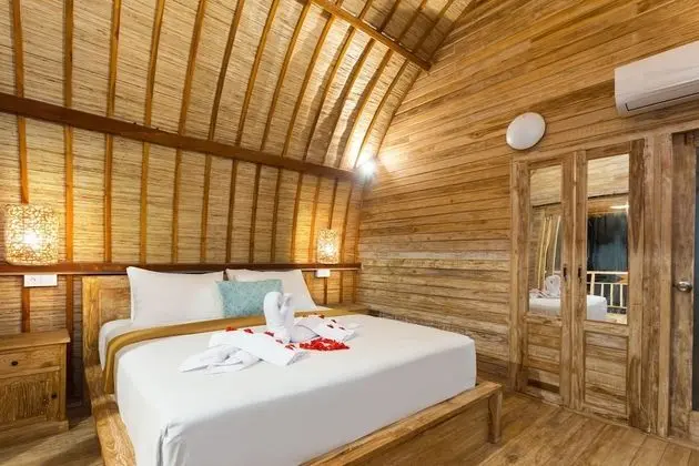 Oda, Balkon, Deniz Manzaralı