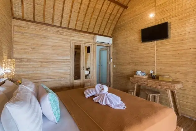 Tek Büyük Yataklı Oda, Balkon, Deniz Manzaralı