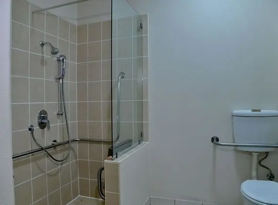 İki Ayrı Yataklı Oda, Engellilere Uygun, Sigara İçilmez