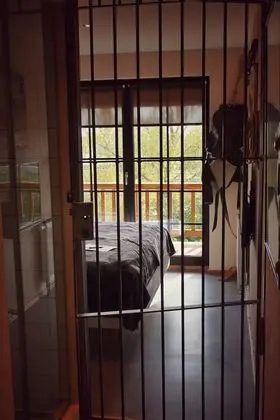 Design Tek Büyük Yataklı Oda, Balkon (Classic)