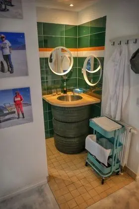 Design Tek Büyük Yataklı Oda, Balkon (Classic)