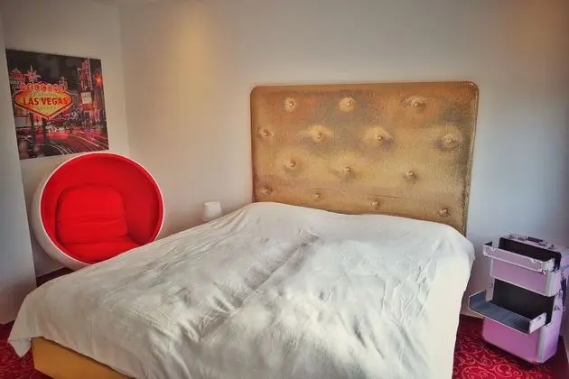 Design Tek Büyük Yataklı Oda, Balkon (Smartplus)