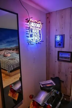 Design Tek Büyük Yataklı Oda, Balkon (Smartplus)