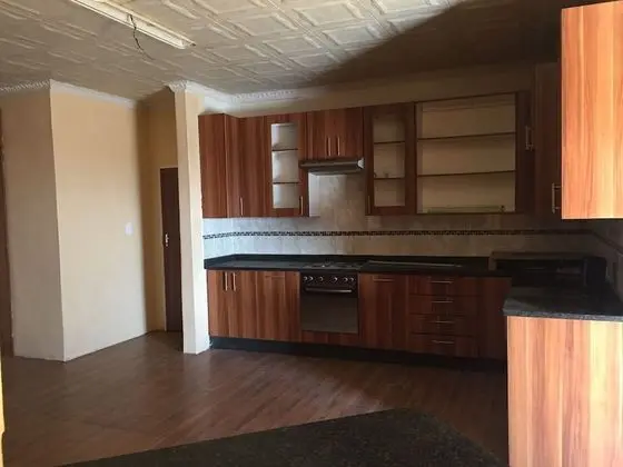 Deluxe Tek Büyük Yataklı Oda, 1 Büyük (Queen) Boy Yatak, Sigara İçilmez, Dağ Manzaralı