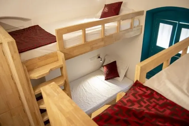 Ortak Ranzalı Oda, Sadece kadınlar için (6 Beds)