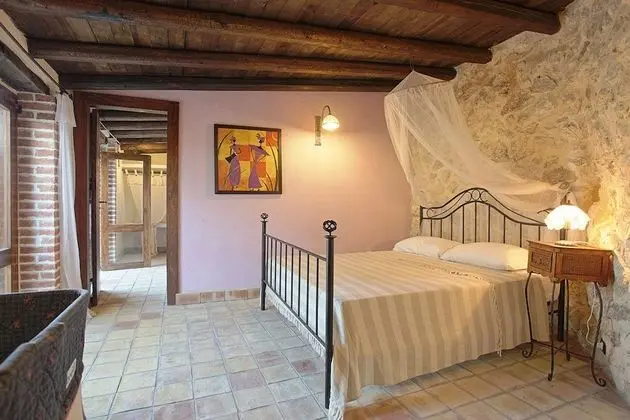 Oda, Bağlantılı Odalar