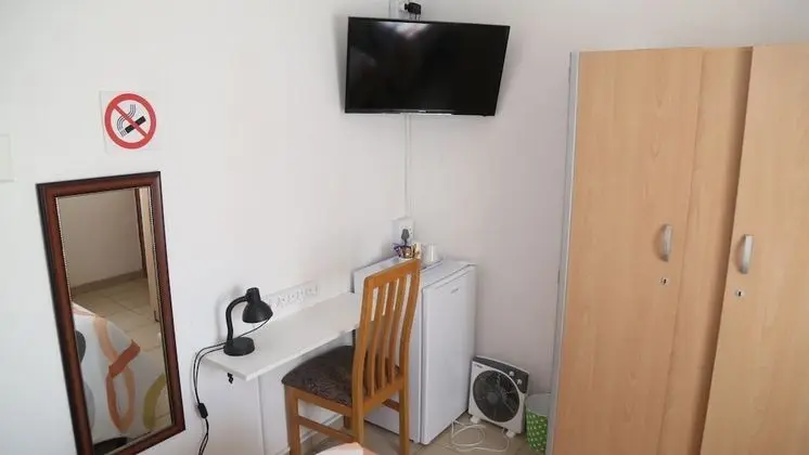 Tek Büyük Yataklı Oda