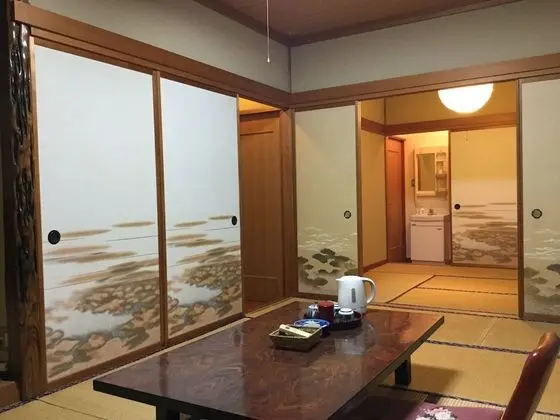 Traditional Oda (Japanese Style, for  6 Guests)