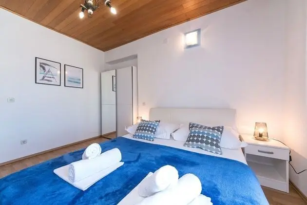 Apart Daire (Robert - sea view - A1(4+1))