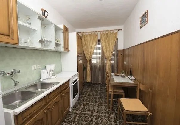 Apart Daire (Robert - sea view - A1(4+1))