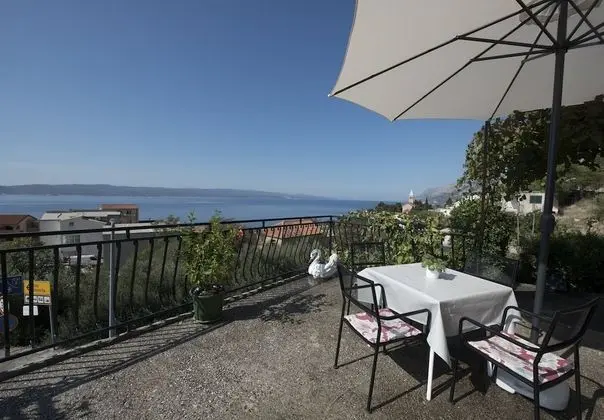 Apart Daire (Robert - sea view - A1(4+1))