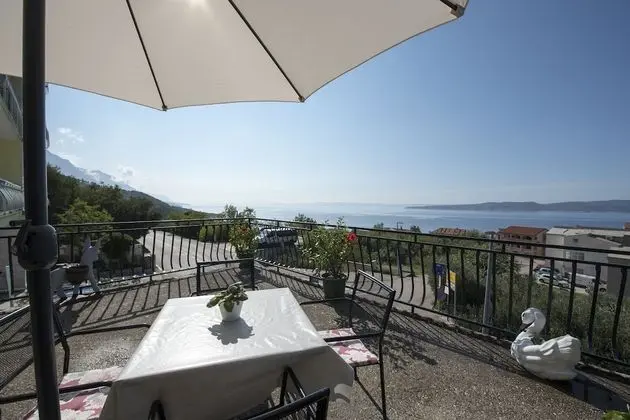 Apart Daire (Robert - sea view - A1(4+1))