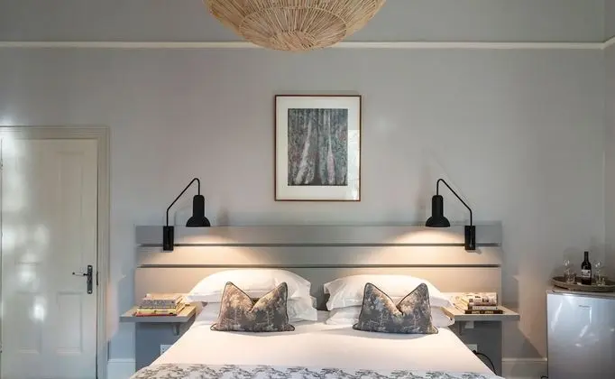 The Manor House Room