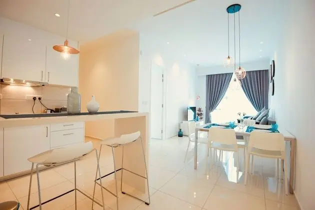 Luxury Apart Daire, 2 Yatak Odası, Danışma, Şehir Manzaralı