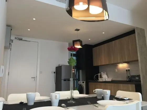 Luxury Apart Daire, 2 Yatak Odası, Danışma, Şehir Manzaralı
