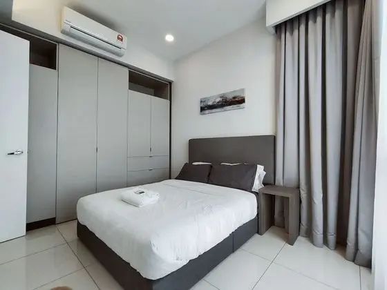 Luxury Daire, Birden Çok Yatak, Danışma