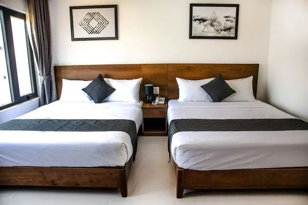 Deluxe Two Queen Beds (large room + city view)