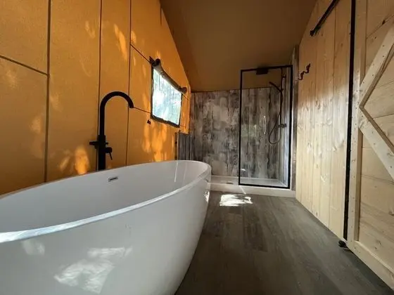 Çadır, Özel Banyo