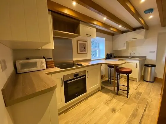 Ev, Banyolu/Duşlu, Kanal Manzaralı