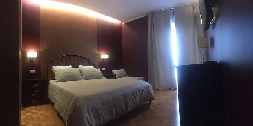 Deluxe Tek Büyük Yataklı Oda, Sigara İçilmez