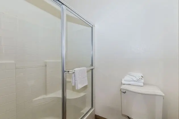 Premium Oda, 1 En Büyük (King) Boy Yatak (Spa Room)