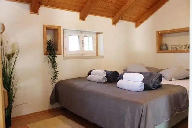 Kır Evi (Two-Bedroom House)