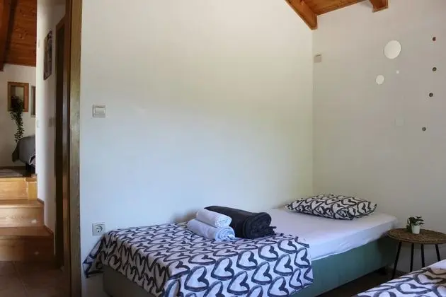 Kır Evi (Two-Bedroom House)