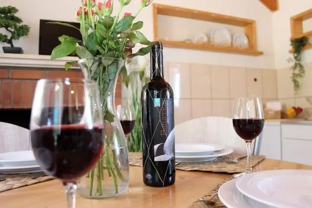 Kır Evi (Two-Bedroom House)