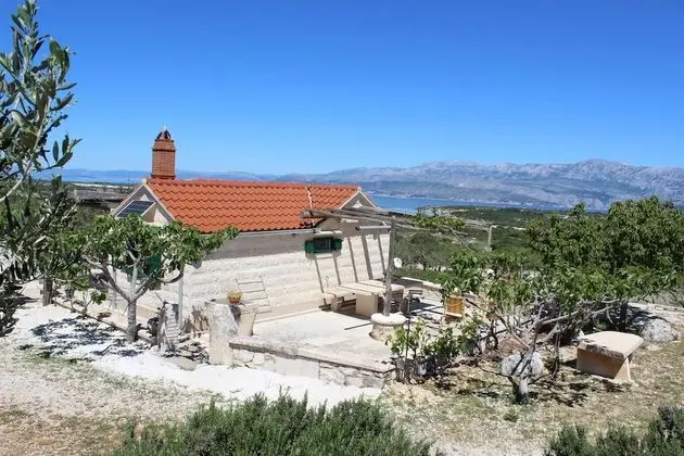 Kır Evi (Two-Bedroom House)