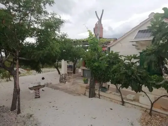 Kır Evi (Two-Bedroom House)