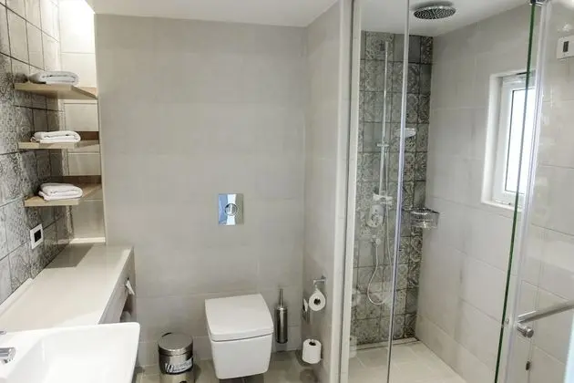 Standard Büyük Yataklı Tek Kişilik Oda (Seaside (DZX2))