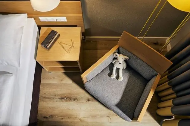 Family Oda, Bağlantılı Odalar