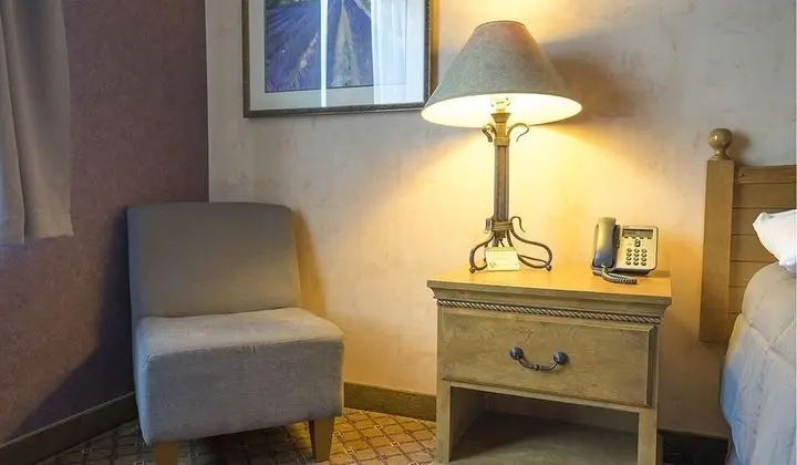 Queen Room, Non-Smoking