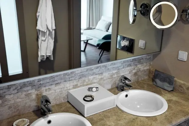 Süit, Deniz Manzaralı (SUM1)