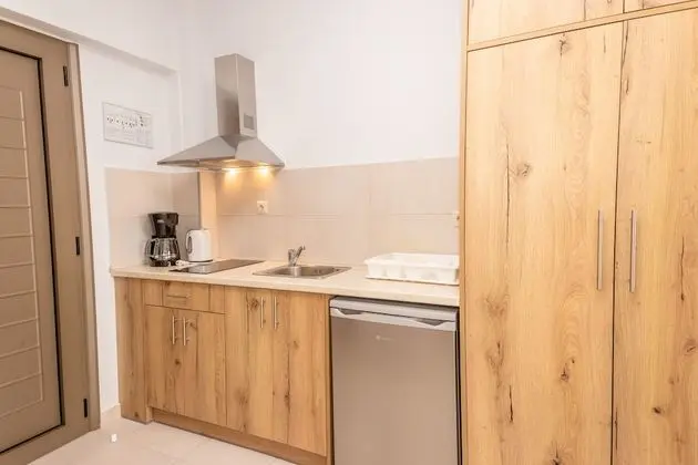 Deluxe Stüdyo (Studio)