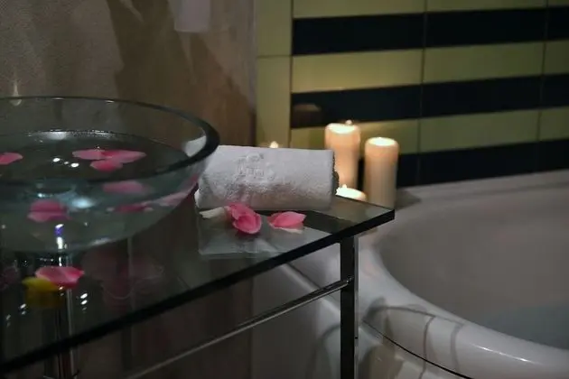 Tek Büyük Yataklı Oda, Şömine