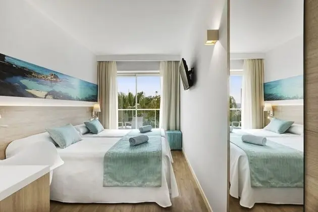 Tek Büyük Yataklı Oda (1 Adult + 1 Child)